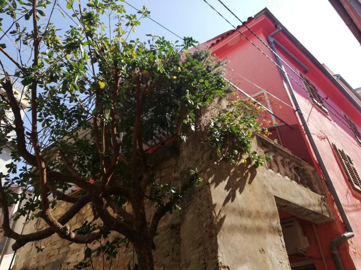 Apartment Centro Storico Πιράν Εξωτερικό φωτογραφία